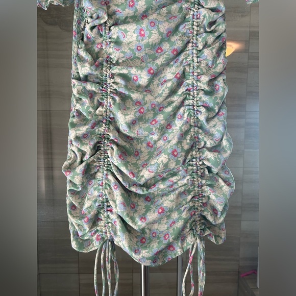 Live tree floral mini dress size L‎ - Picture 2 of 4